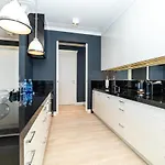 Black Pearl - Neptun Park By Oneapartments דירה *