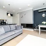 Black Pearl - Neptun Park By Oneapartments * גדנסק