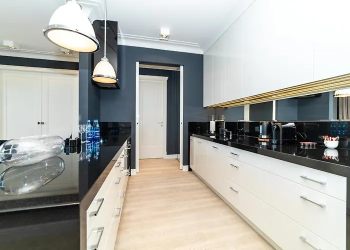 Black Pearl - Neptun Park By Oneapartments Lägenhet *