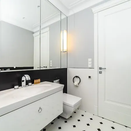 Black Pearl - Neptun Park By Oneapartments *